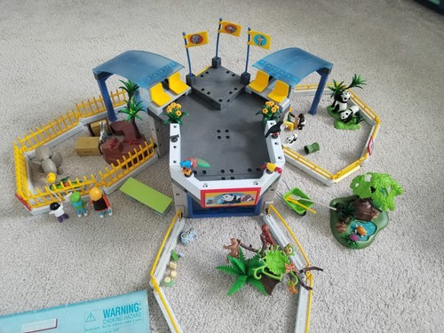 Playmobil family fun 4093 - family, baby